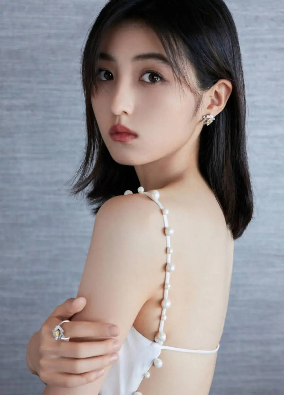 张子枫后援会回应被开除